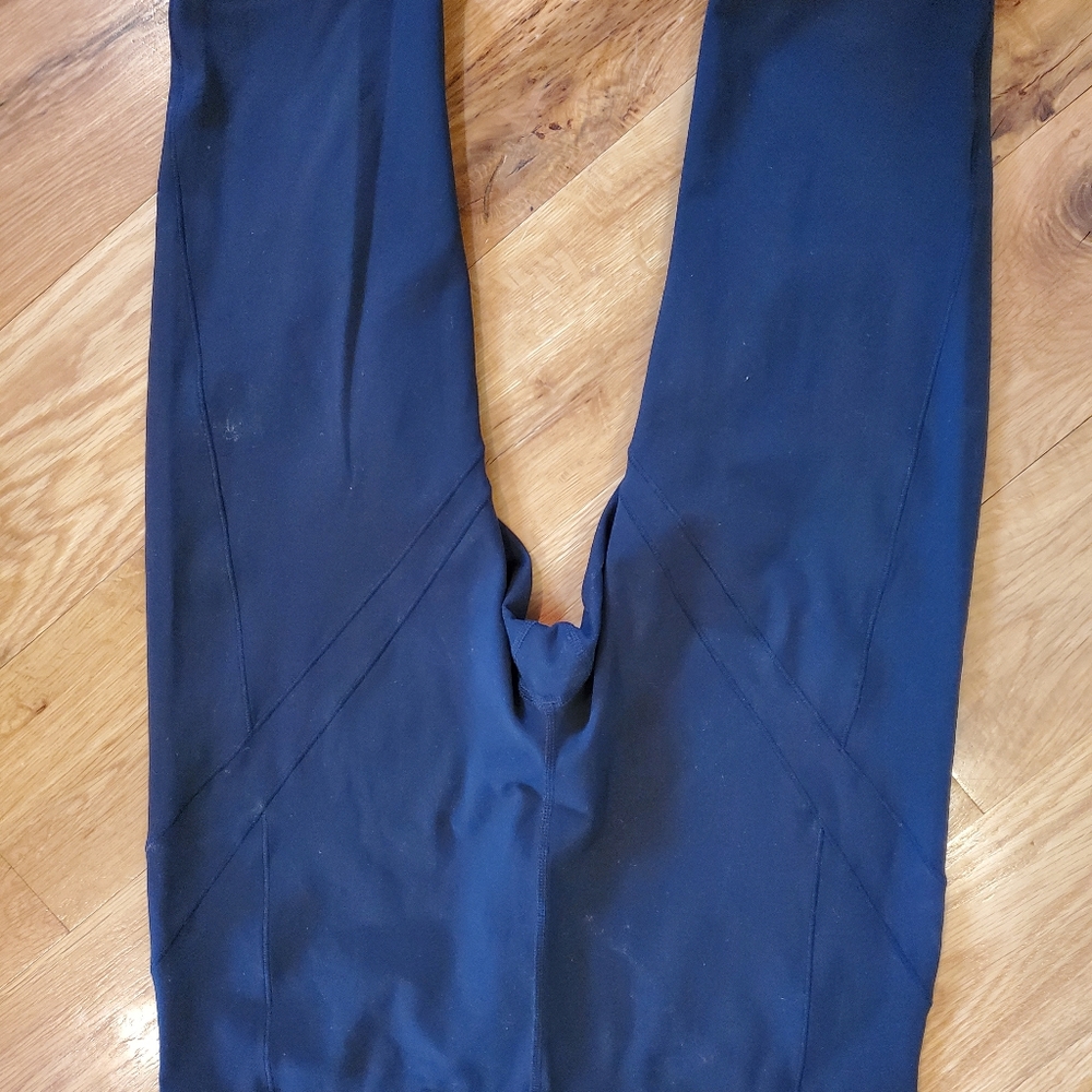 Fabletics crop leggings